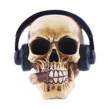 Load image into Gallery viewer, Gangster Skull With Headphone
