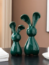 Load image into Gallery viewer, Ceramic Animals Couple &amp; Family
