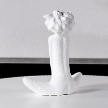 Load image into Gallery viewer, Seated Beauty Sculpture
