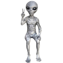 Load image into Gallery viewer, Alien Statue
