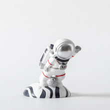 Load image into Gallery viewer, Astronaut Wine Bottle Holder
